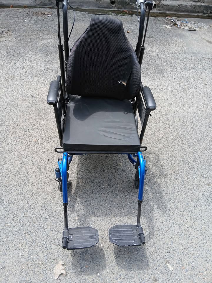 Silla de transporte para pacientes - vista 4 Silla de transporte para pacientes - vista 4